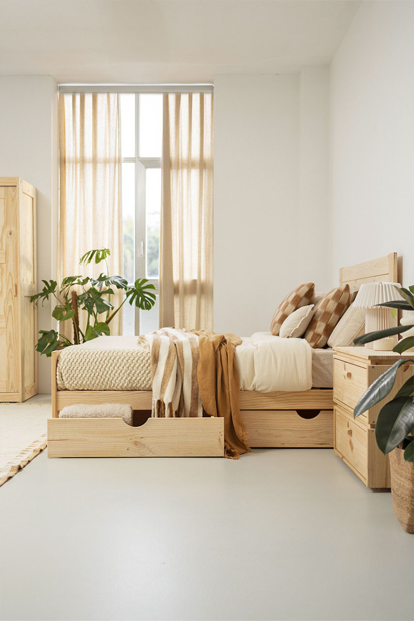 Imagen de ambiente 5 para:Cama doble con cajones de pino ecol&oacute;gico